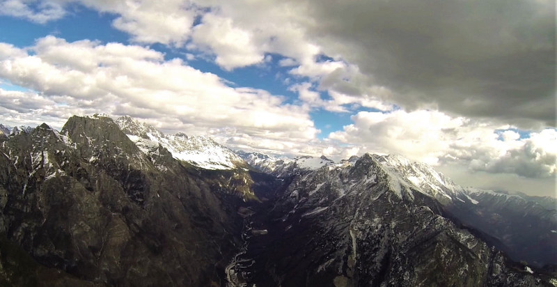 Volo in Parapendio e Hike sull'Altopiano del Montasio