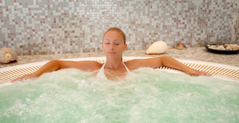 Percorso benessere a Pavia con sauna, massaggi e idromassaggio