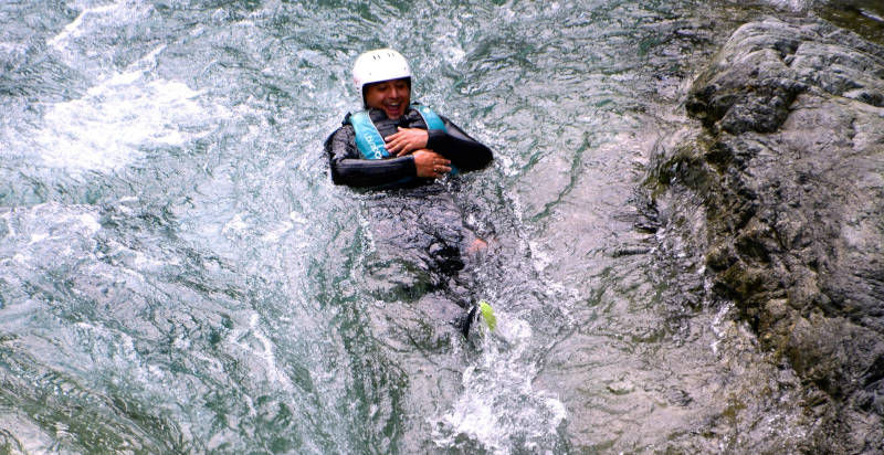 Paesaggi mozzafiato durante il canyoning a Balmuccia