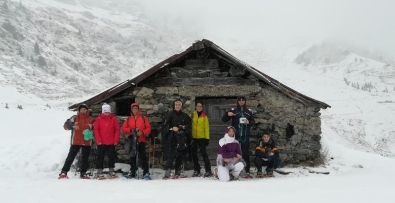 Momenti di pausa durante la ciaspolata in Val Brembana