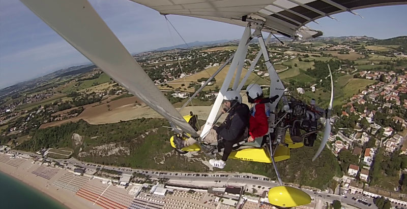 volare con Achille Cesarano in deltaplano