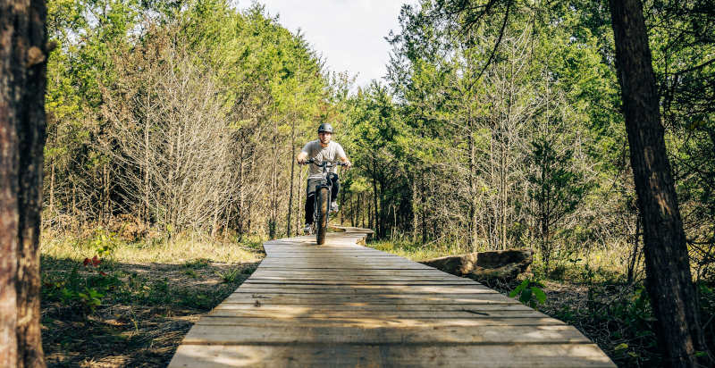 Escursione guidata in e-bike nella Valcamonica