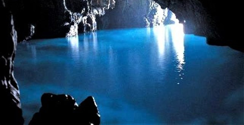 escursione in gommone verso grotta dell'olio e mondello