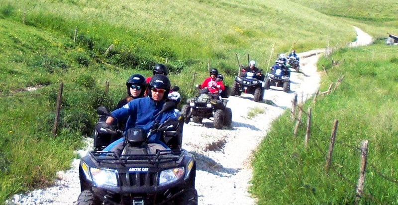 Quad su sentiero sterrato verso Monte Verena