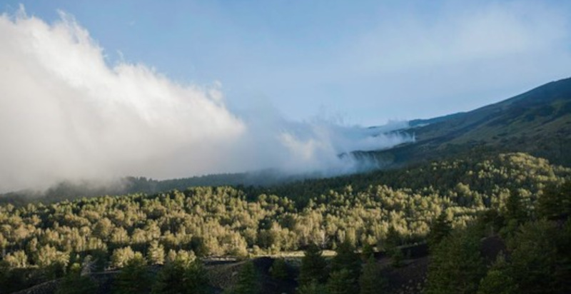 Panorama dalla cima di Castiglione di Sicilia sull'Etna
