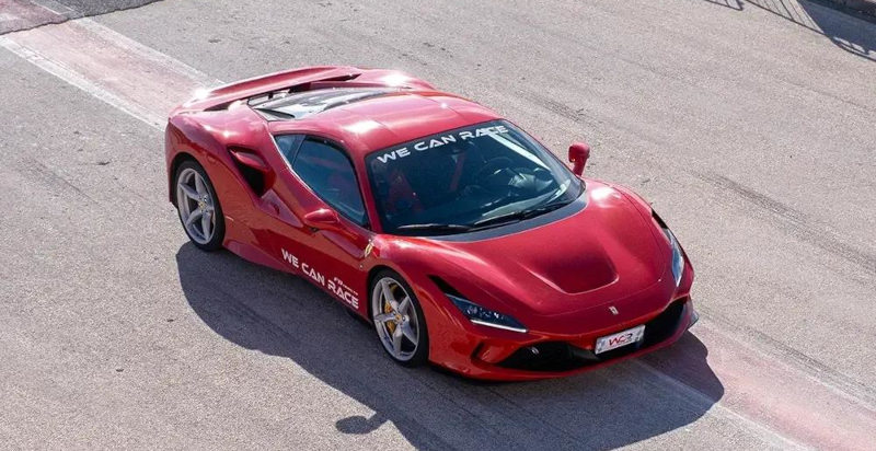 Regalo per bambini giro in Ferrari pista Agrigento