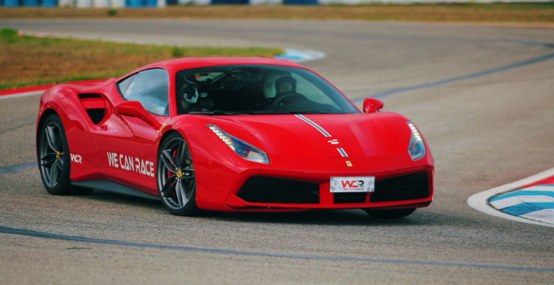 Buono regalo per bambini su Ferrari pista Lecce