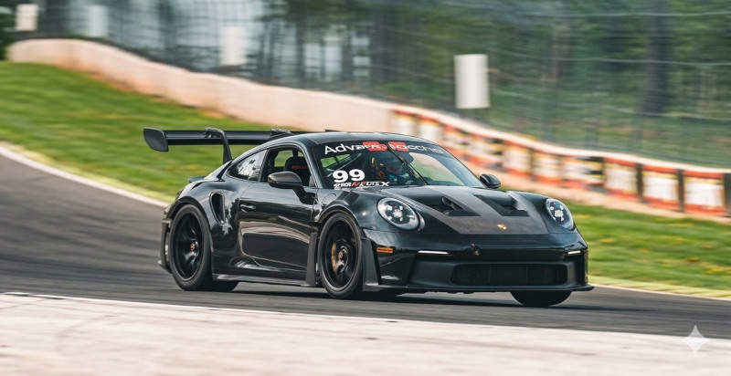 Guidare una Porsche a Limatola in pista