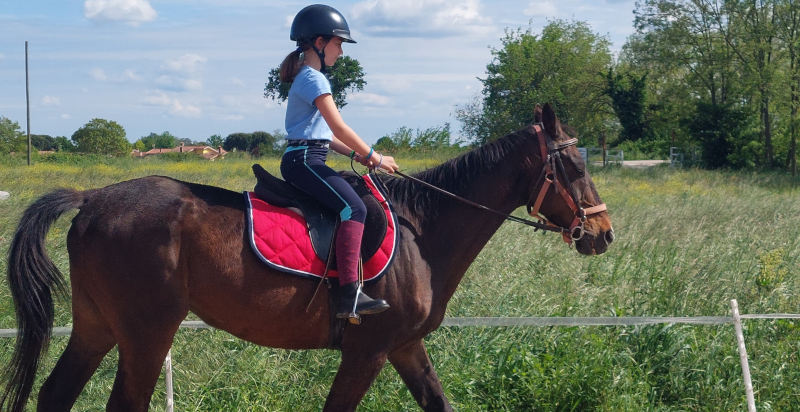 Prima lezione di equitazione per bambini