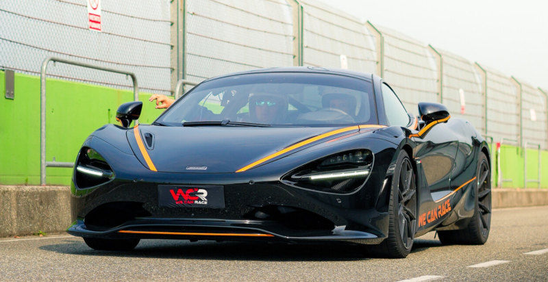 McLaren 750S sull'Autodromo di Airola Benevento
