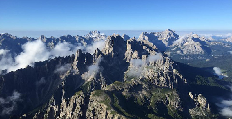 Panorama spettacolare dalla Ferrata delle Aquile sulla Paganella
