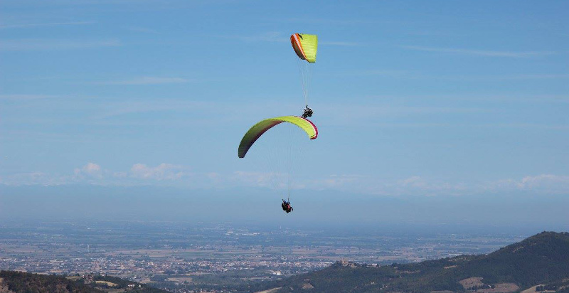 Parapendio biposto Novi Ligure