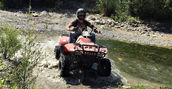 Quad nella valle dell'Alcantara direzione Etna