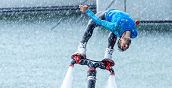 Volo con flyboard sulla spiaggia del Poetto a Cagliari