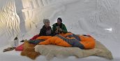 Esperienza unica in igloo di ghiaccio nelle Alpi svizzere