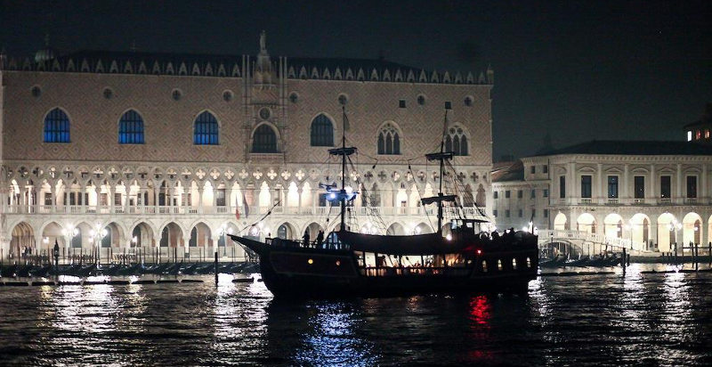 una cena romantica venezia