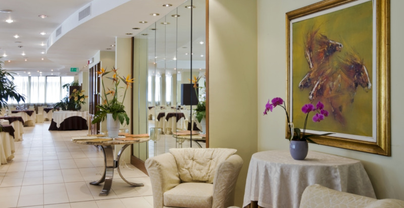 Ingresso elegante del Rizzi Aquacharme Hotel & Spa